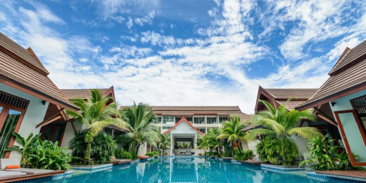 Top Benefits of Staying at Hotels with Outdoor Swimming Pools